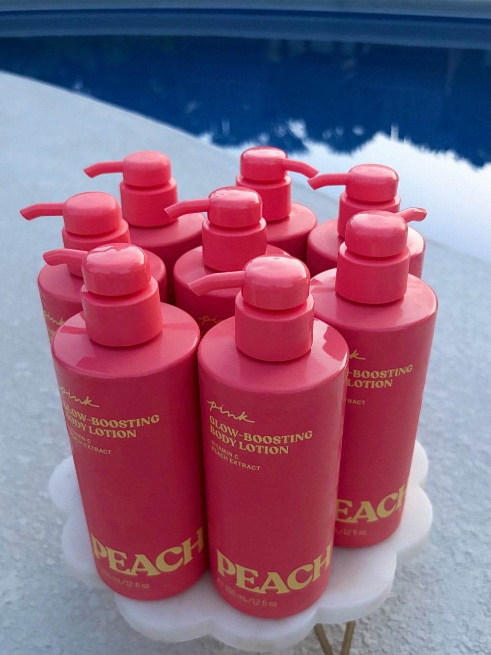 PINK Victoria’s Secret - 12oz PEACH - Glow Boosting Body Lotion - Picture 4 of 10